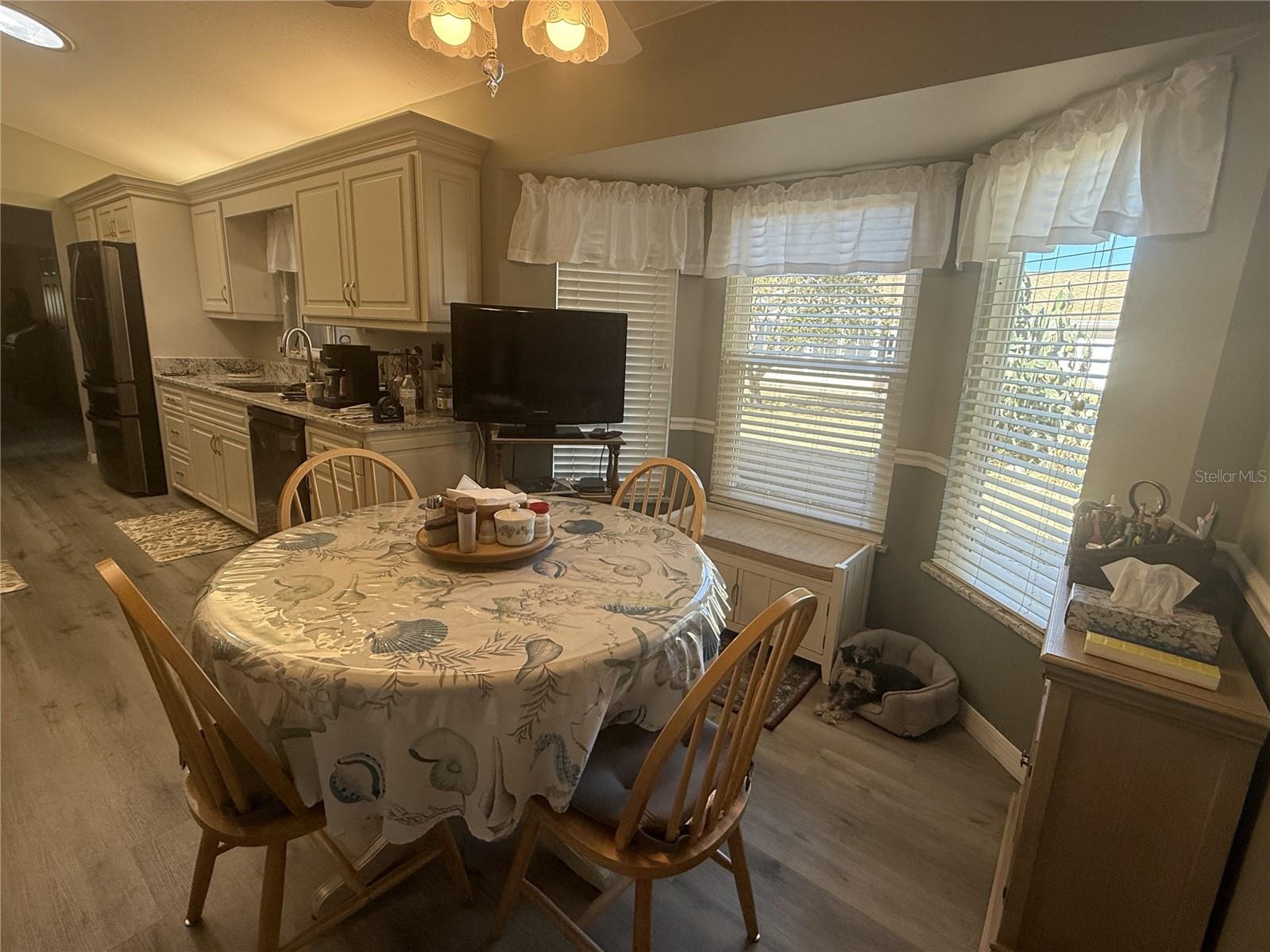 Image 8 of 22 For 11263 138th Lane