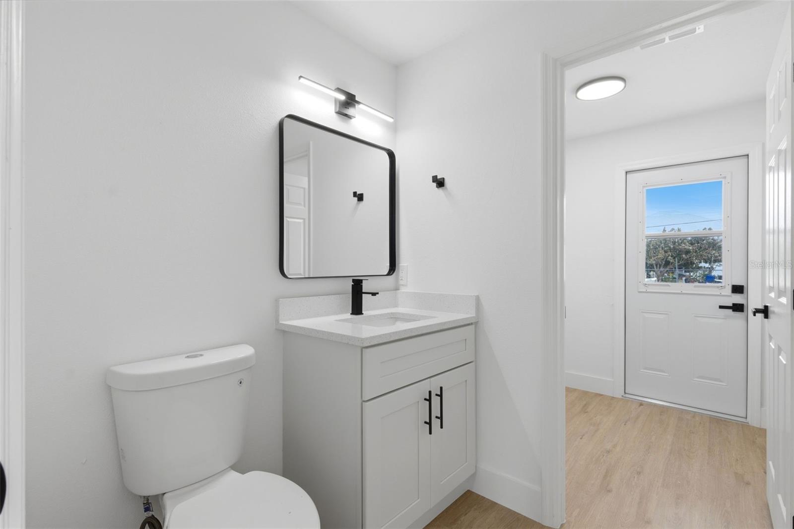 Image 10 of 38 For 211 Benchor Road