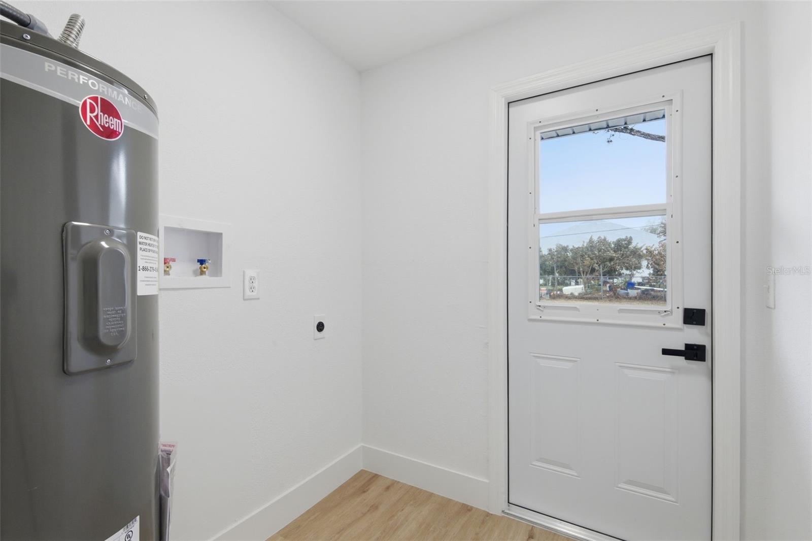 Image 11 of 38 For 211 Benchor Road