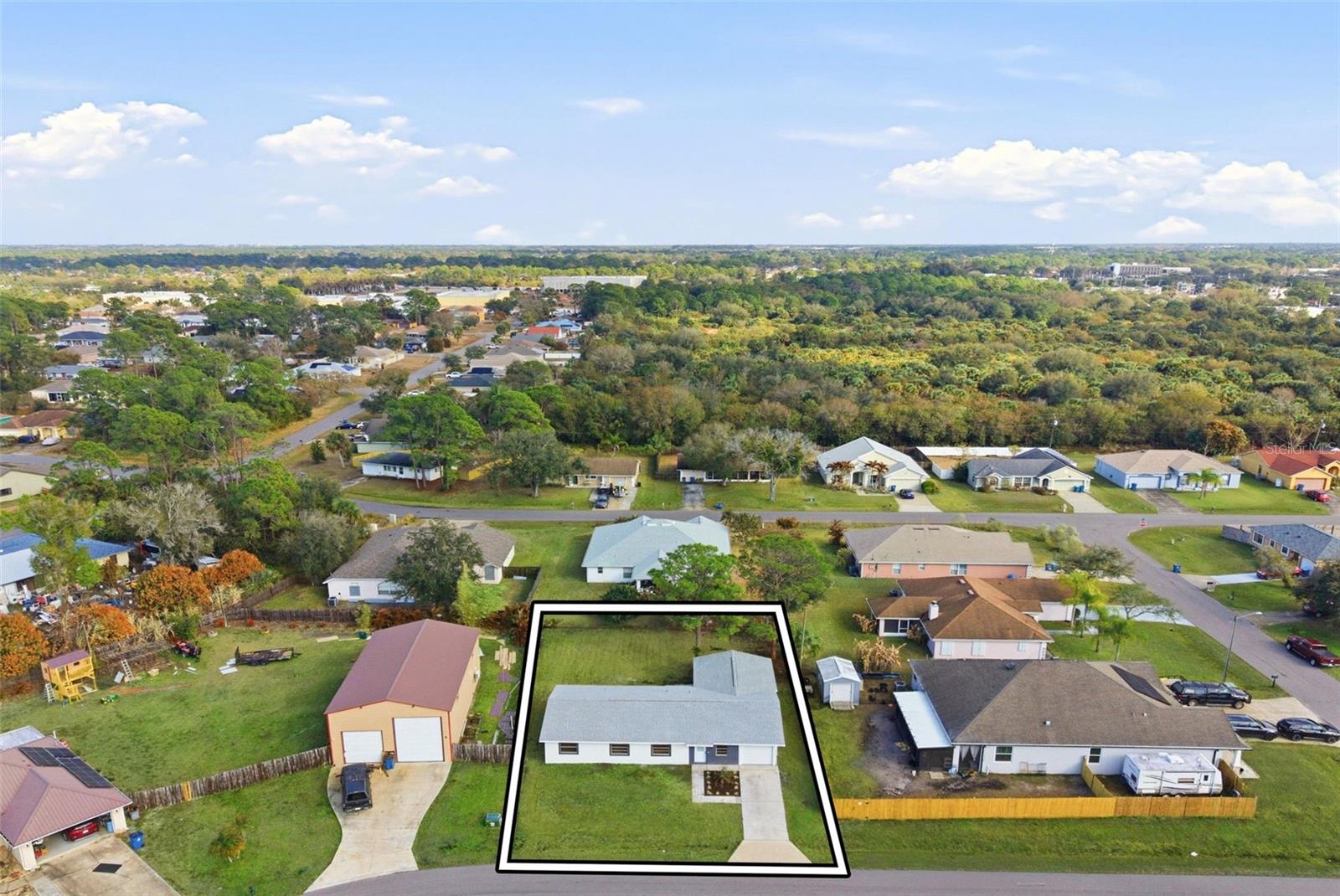 Image 4 of 38 For 211 Benchor Road