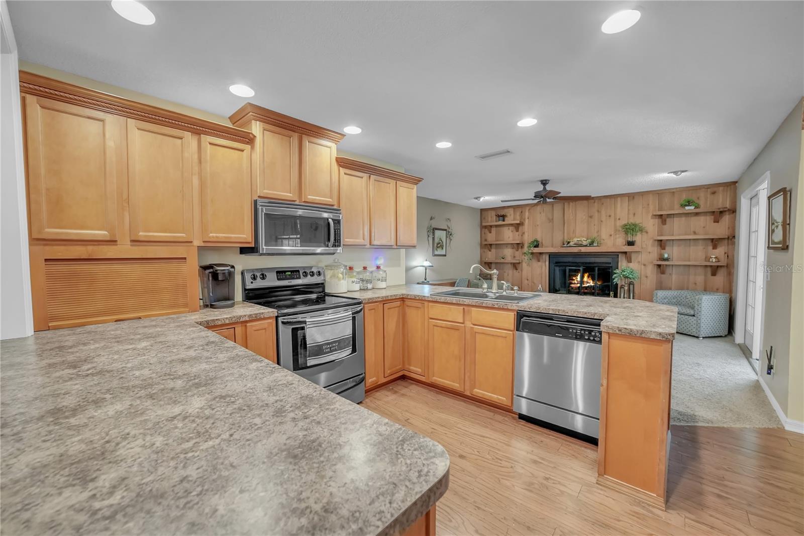 Image 18 of 57 For 10311 County Road 117