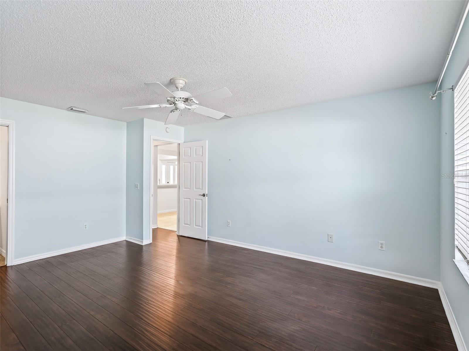 Listing photo id 21 for 485 Mallory Hill Drive