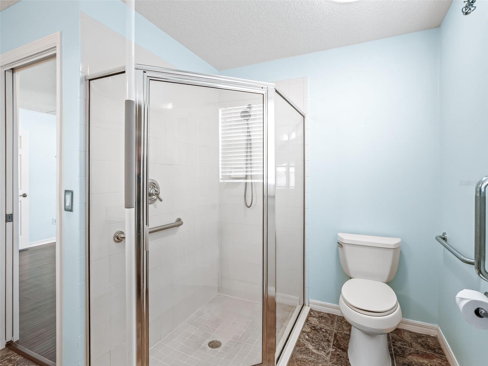 Listing photo id 23 for 485 Mallory Hill Drive