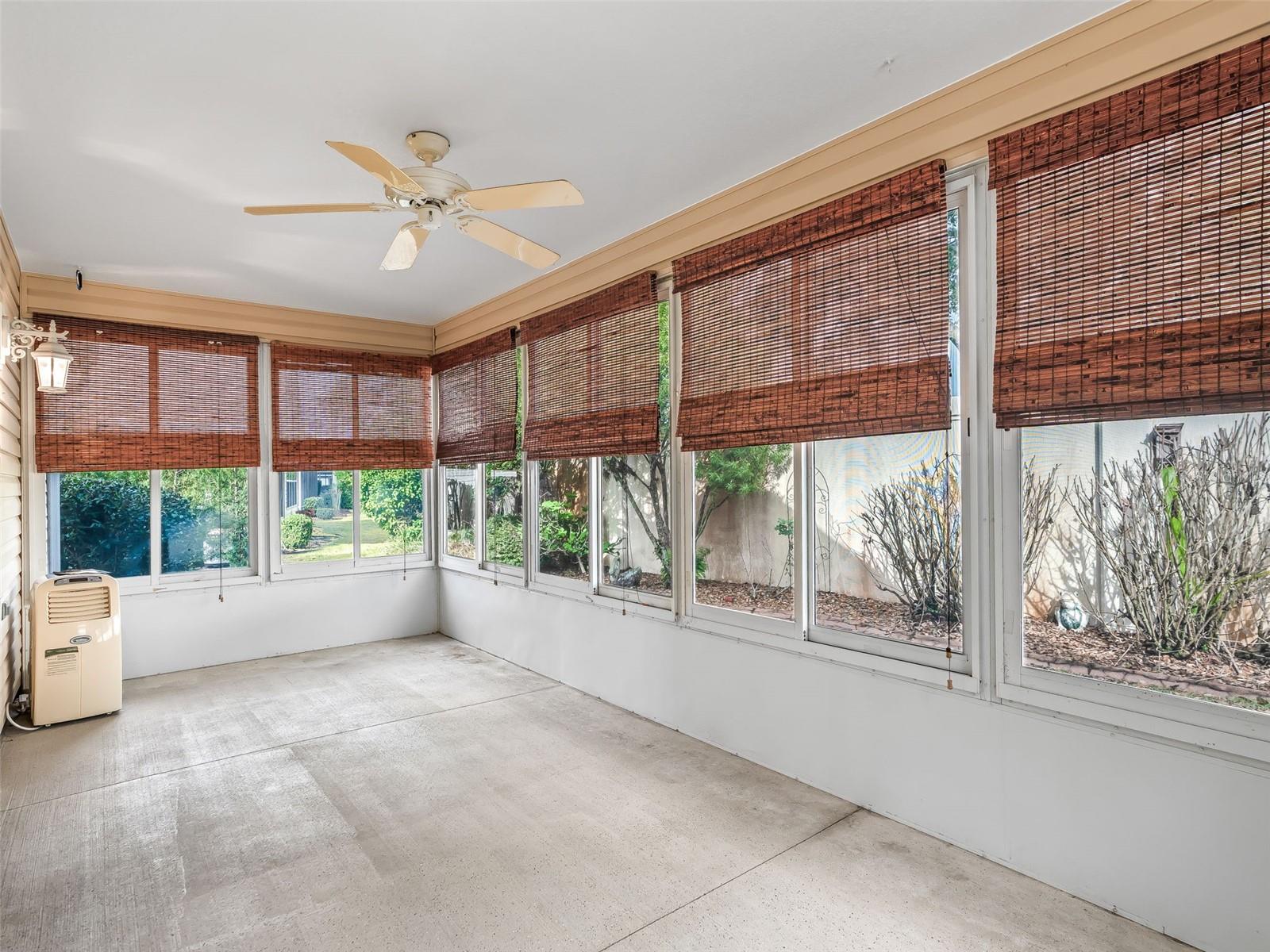 Listing photo id 25 for 485 Mallory Hill Drive