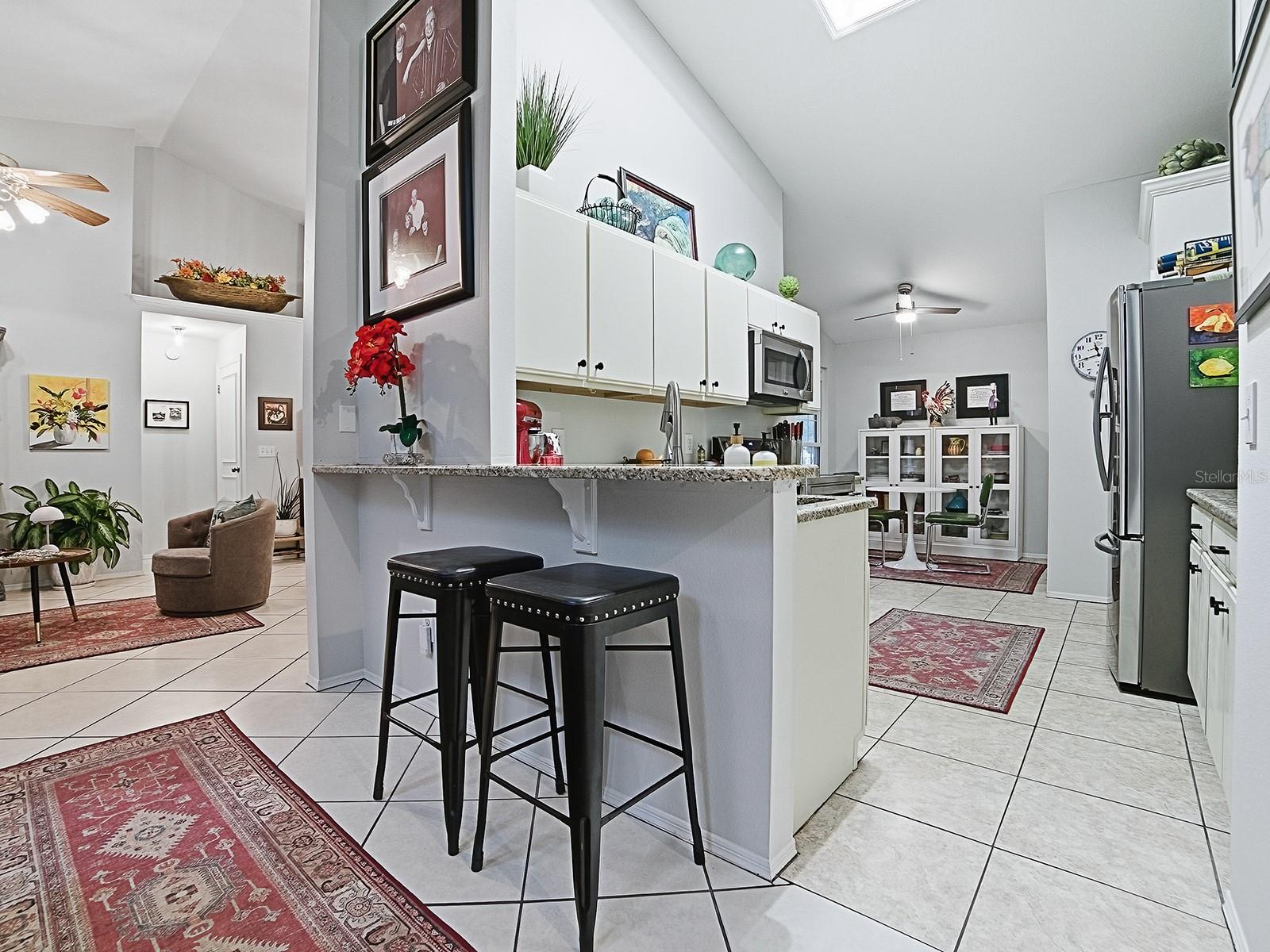 Image 10 of 31 For 104 Vista Avenue