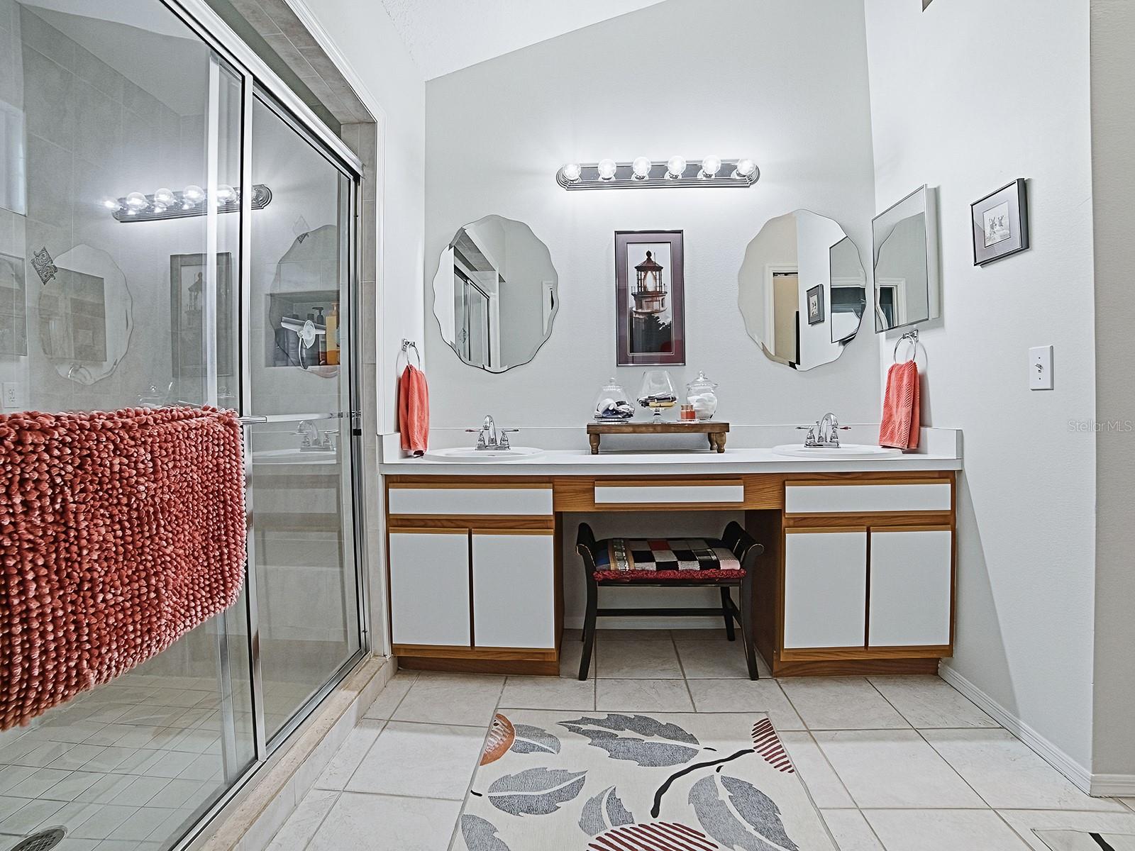 Image 23 of 31 For 104 Vista Avenue