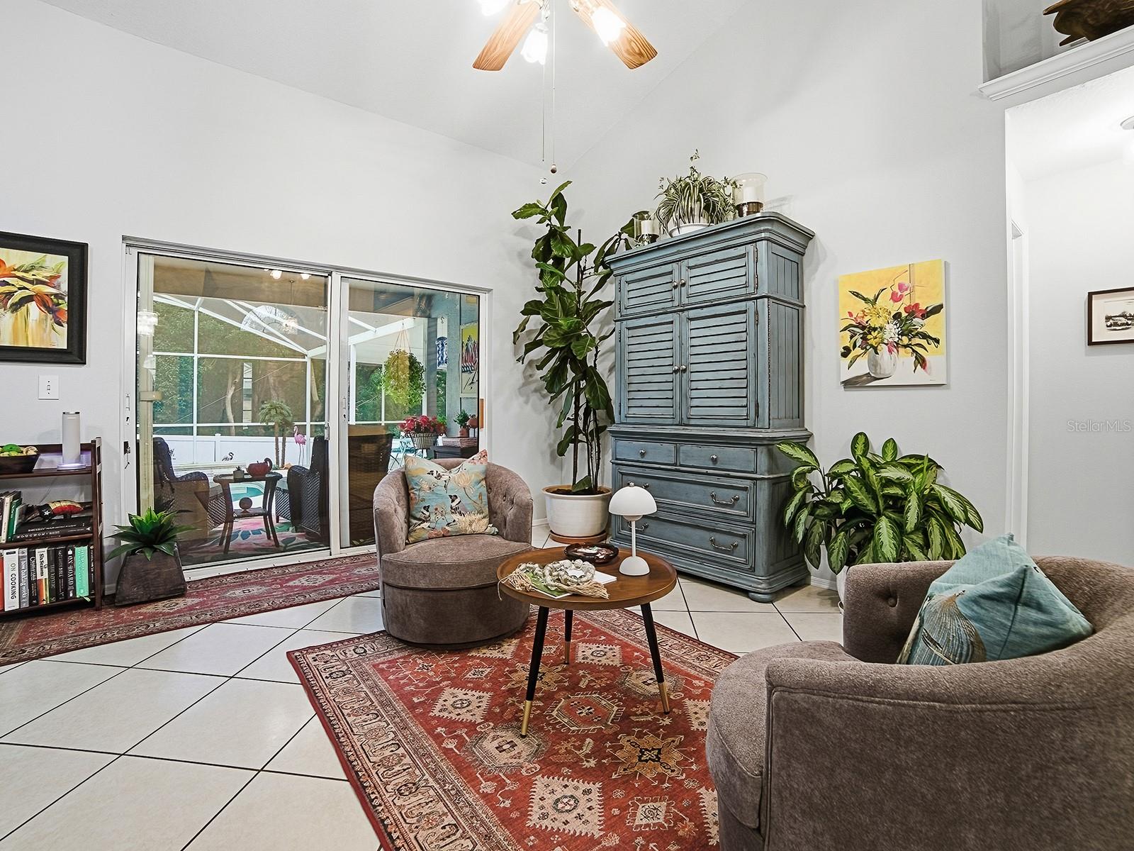 Image 5 of 31 For 104 Vista Avenue