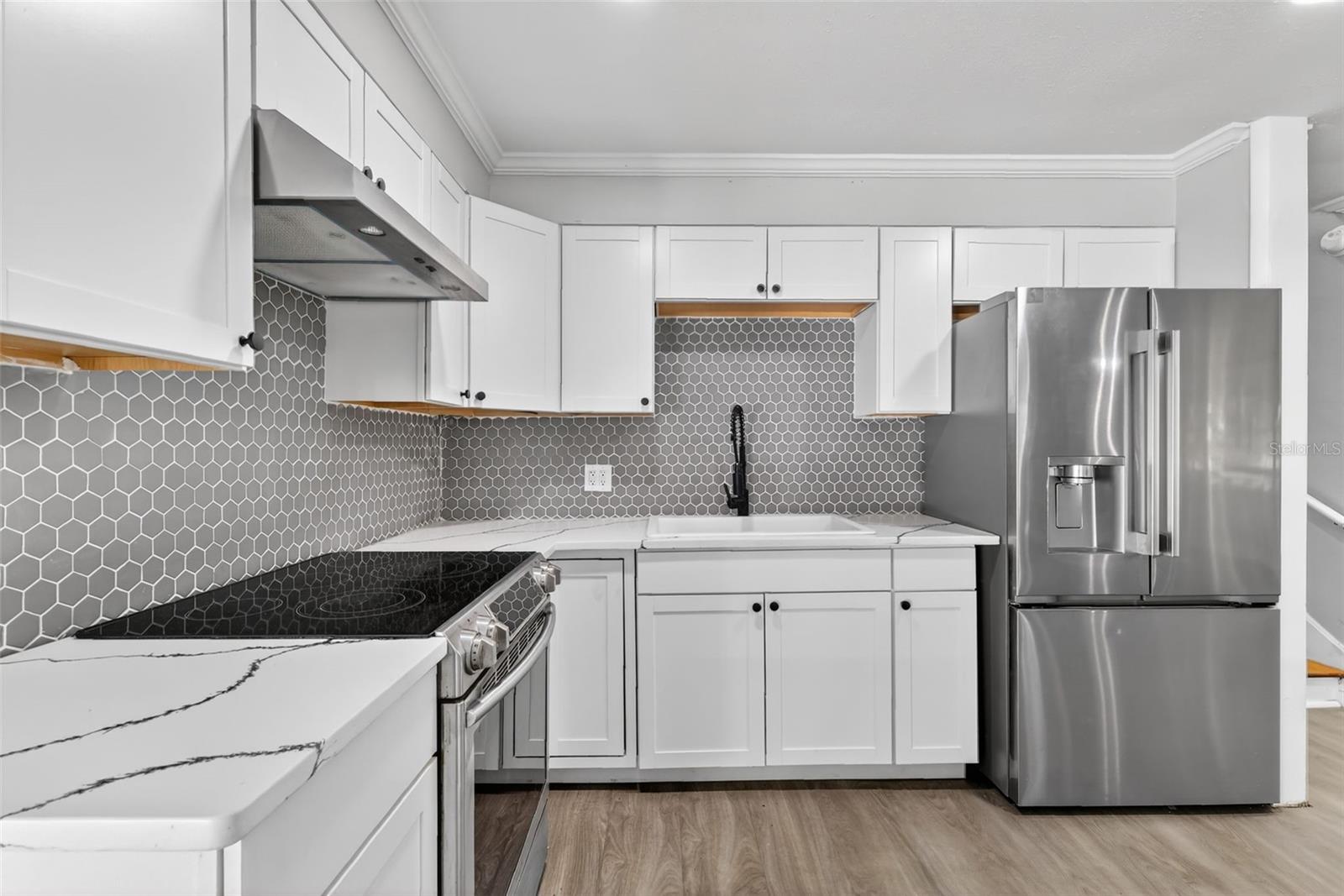 Image 21 of 36 For 1824 Crestview Drive