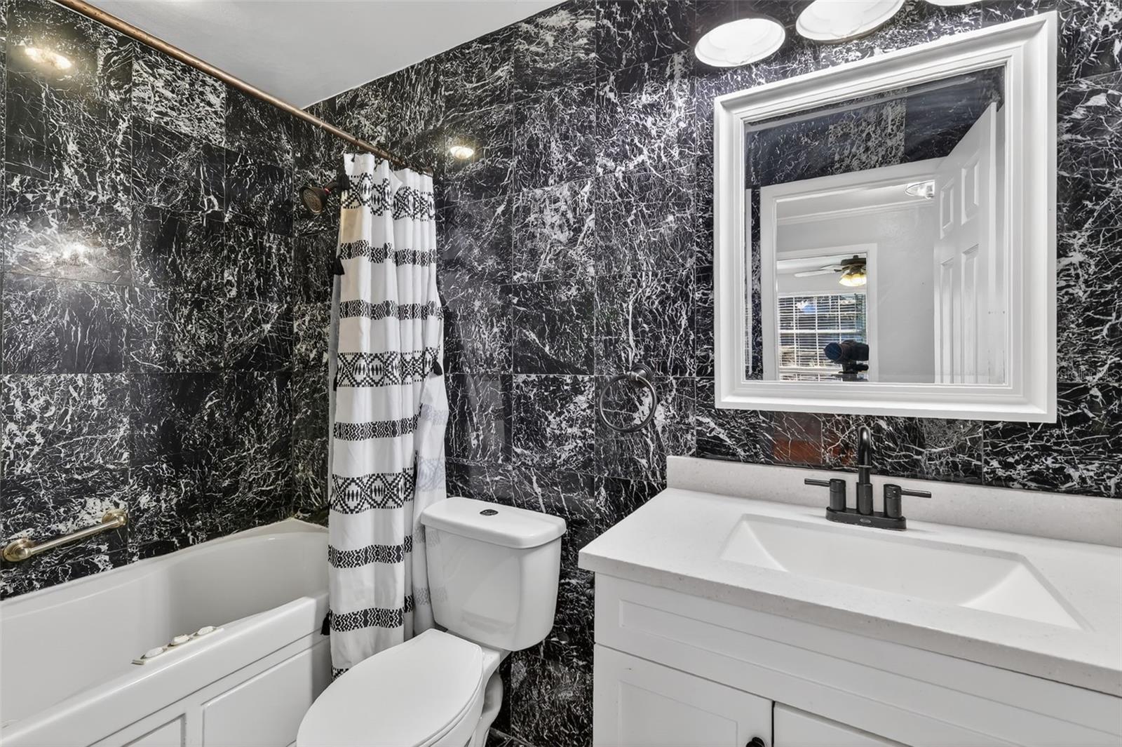 Image 29 of 36 For 1824 Crestview Drive