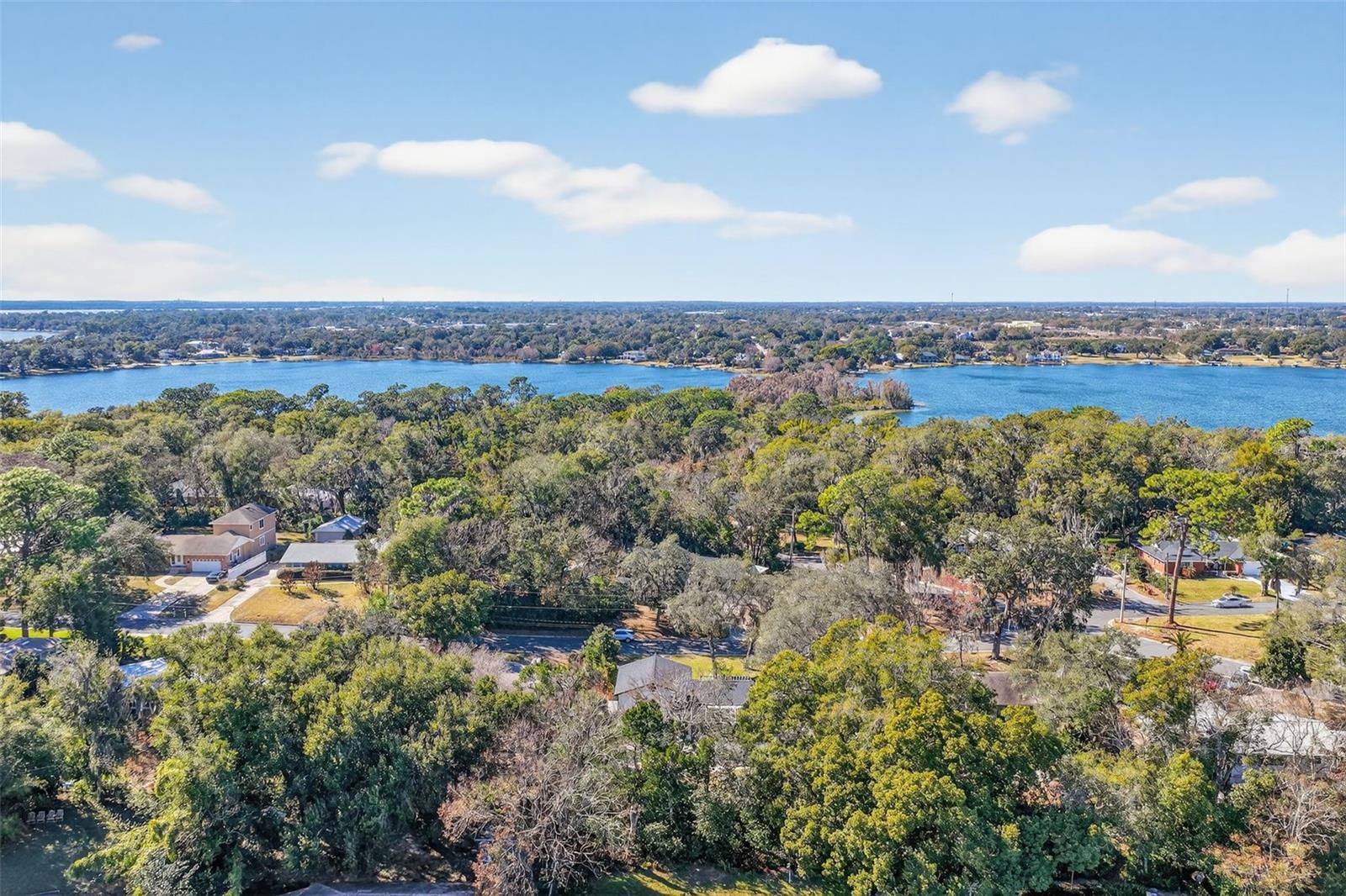 Image 5 of 36 For 1824 Crestview Drive