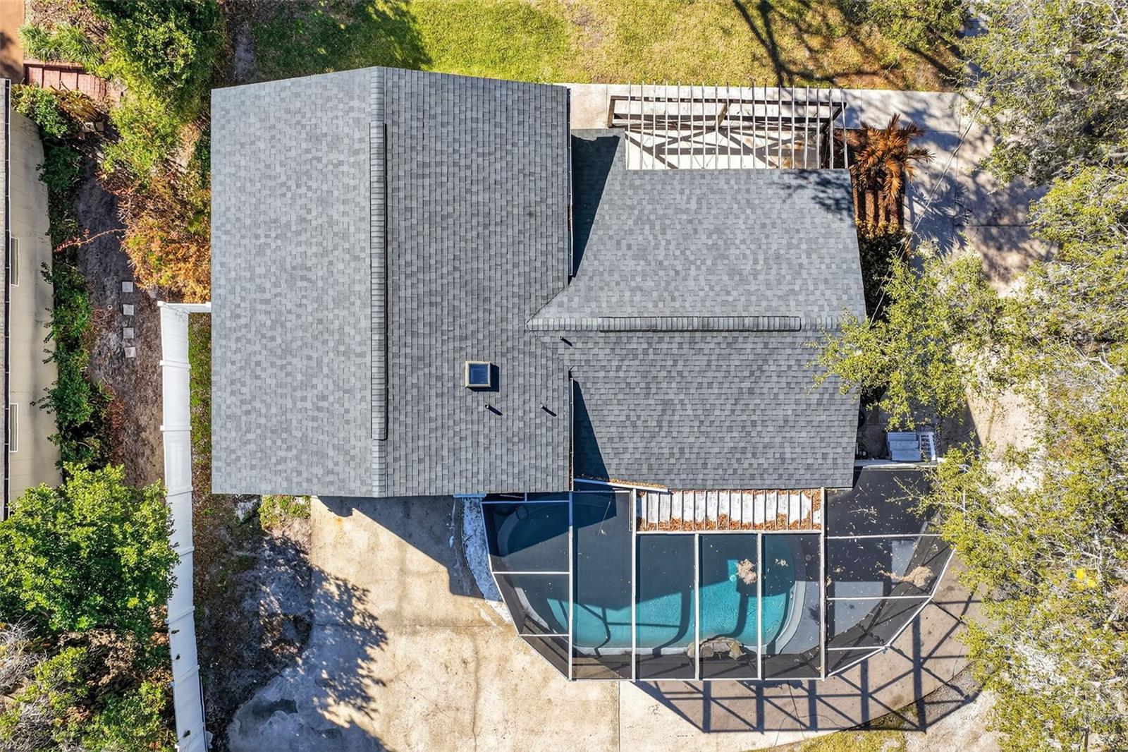 Image 6 of 36 For 1824 Crestview Drive