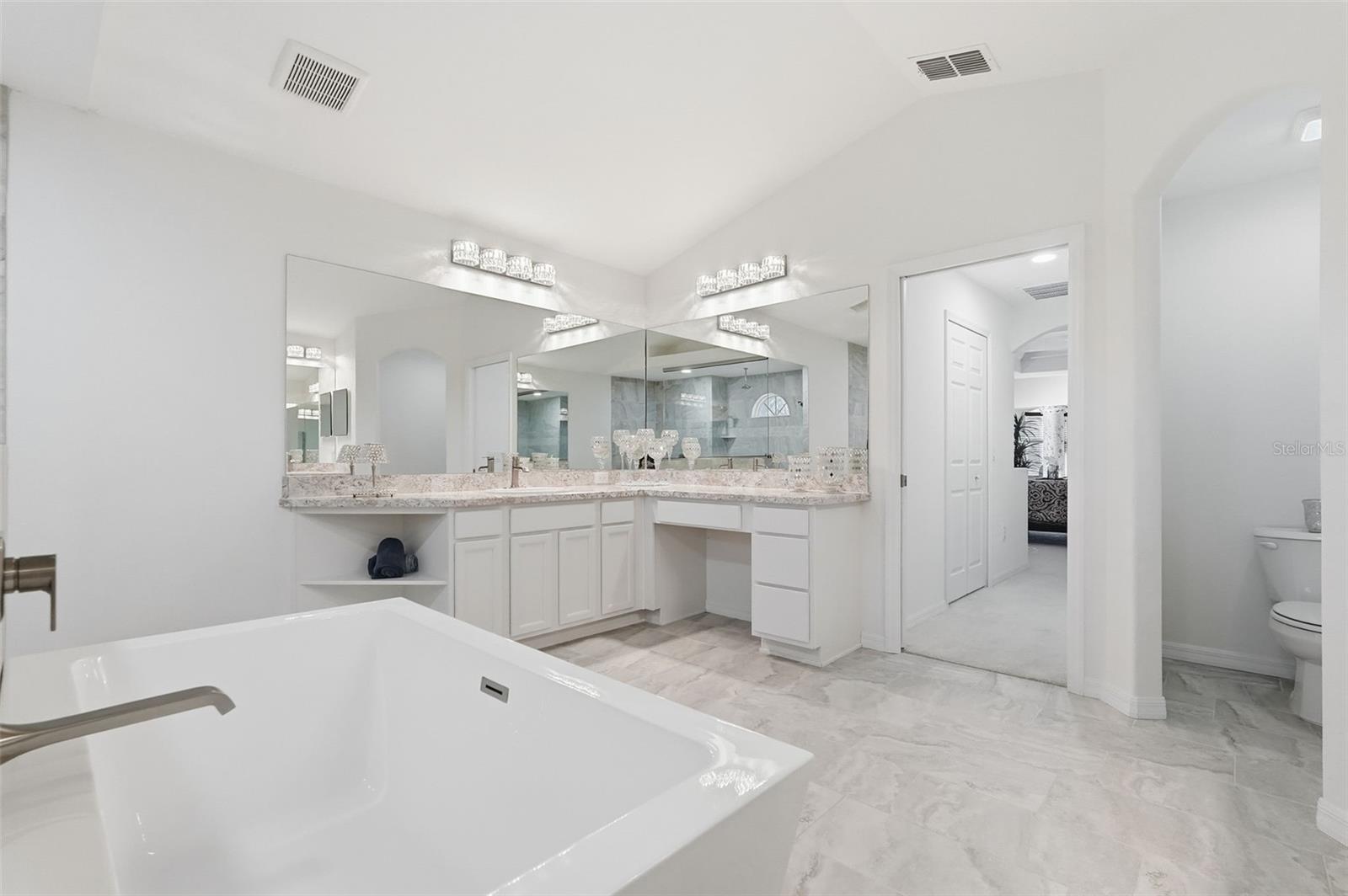 Image 26 of 57 For 4302 Canarywood Terrace