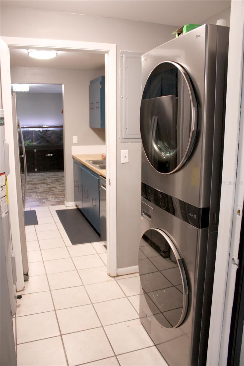 Image 12 of 39 For 2071 Canal Road