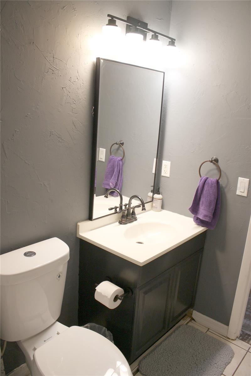 Image 15 of 39 For 2071 Canal Road