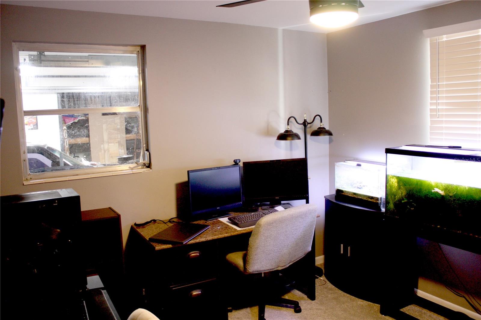 Image 17 of 39 For 2071 Canal Road