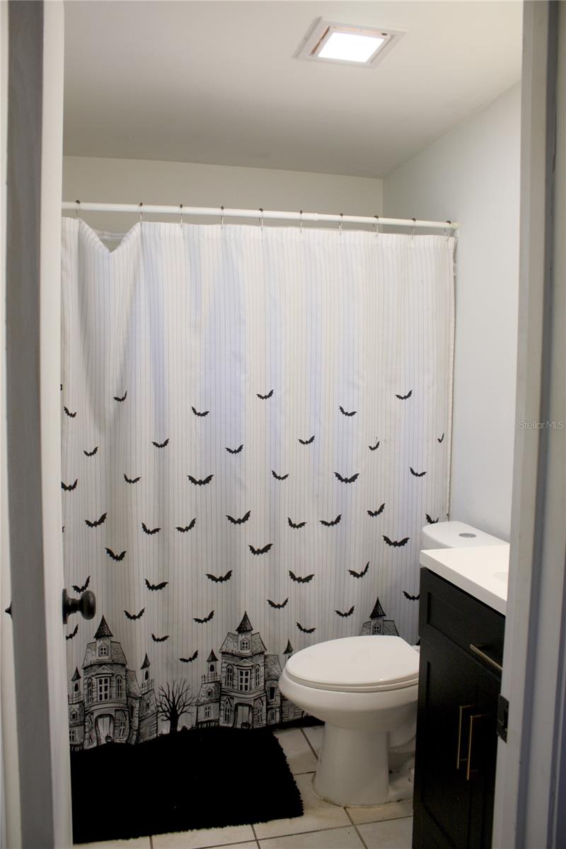 Image 25 of 39 For 2071 Canal Road