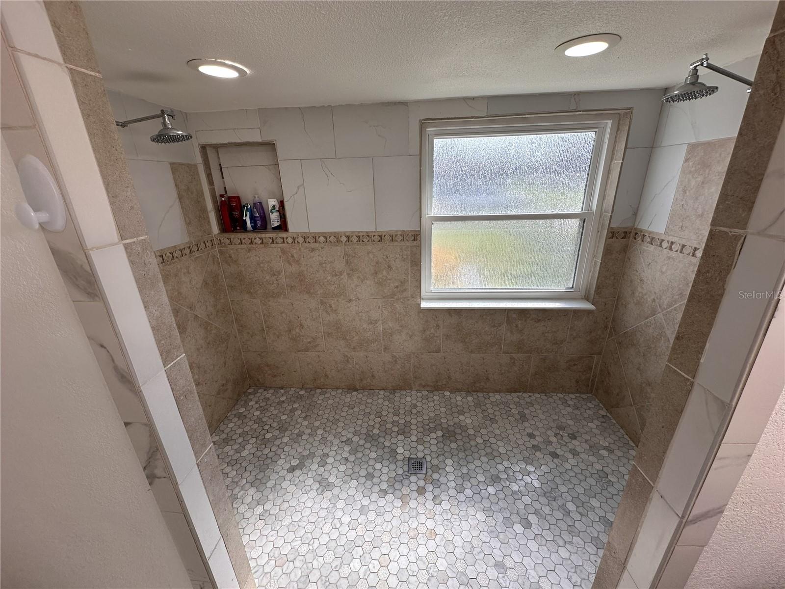 Image 8 of 45 For 15701 37th Circle