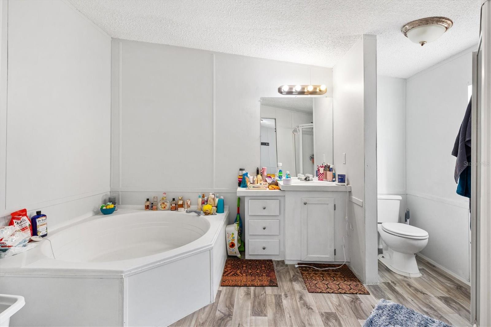 Image 18 of 36 For 8185 County Road 109