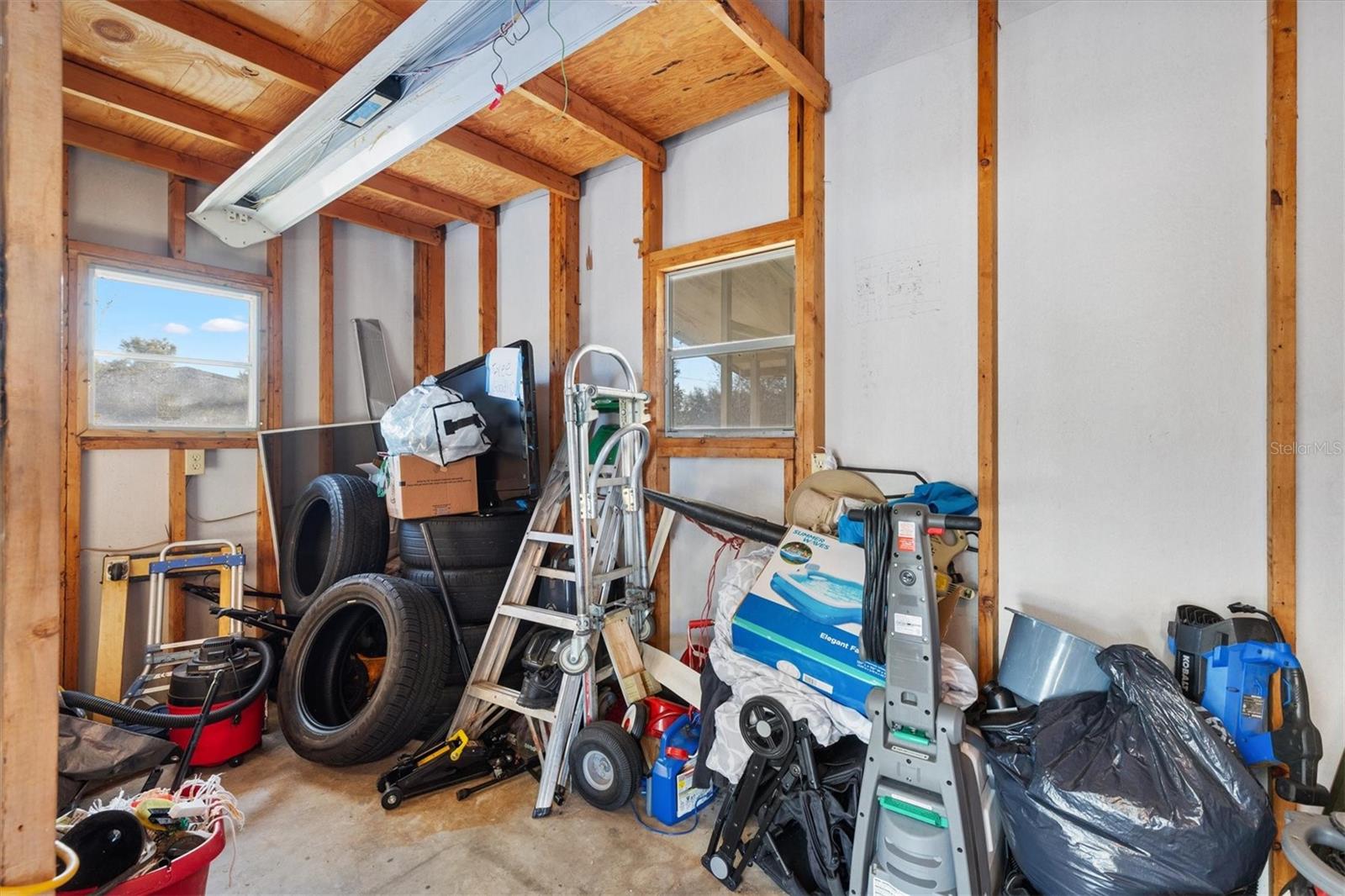 Image 27 of 36 For 8185 County Road 109