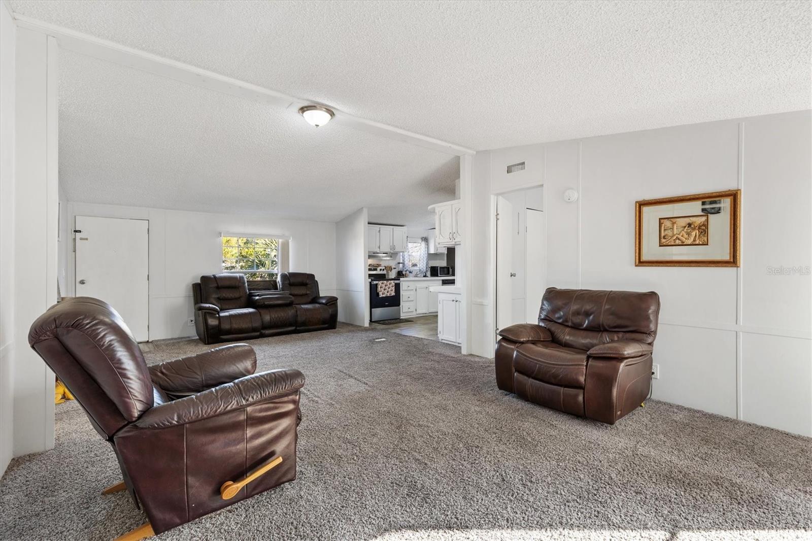 Image 9 of 36 For 8185 County Road 109