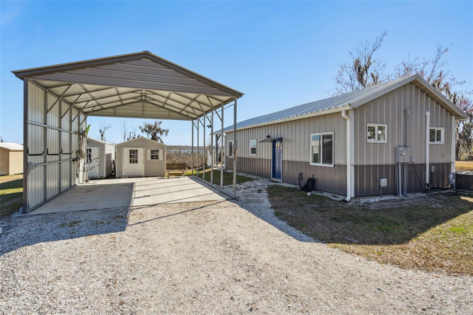 Image 2 of 30 For 645 Cr 485a  