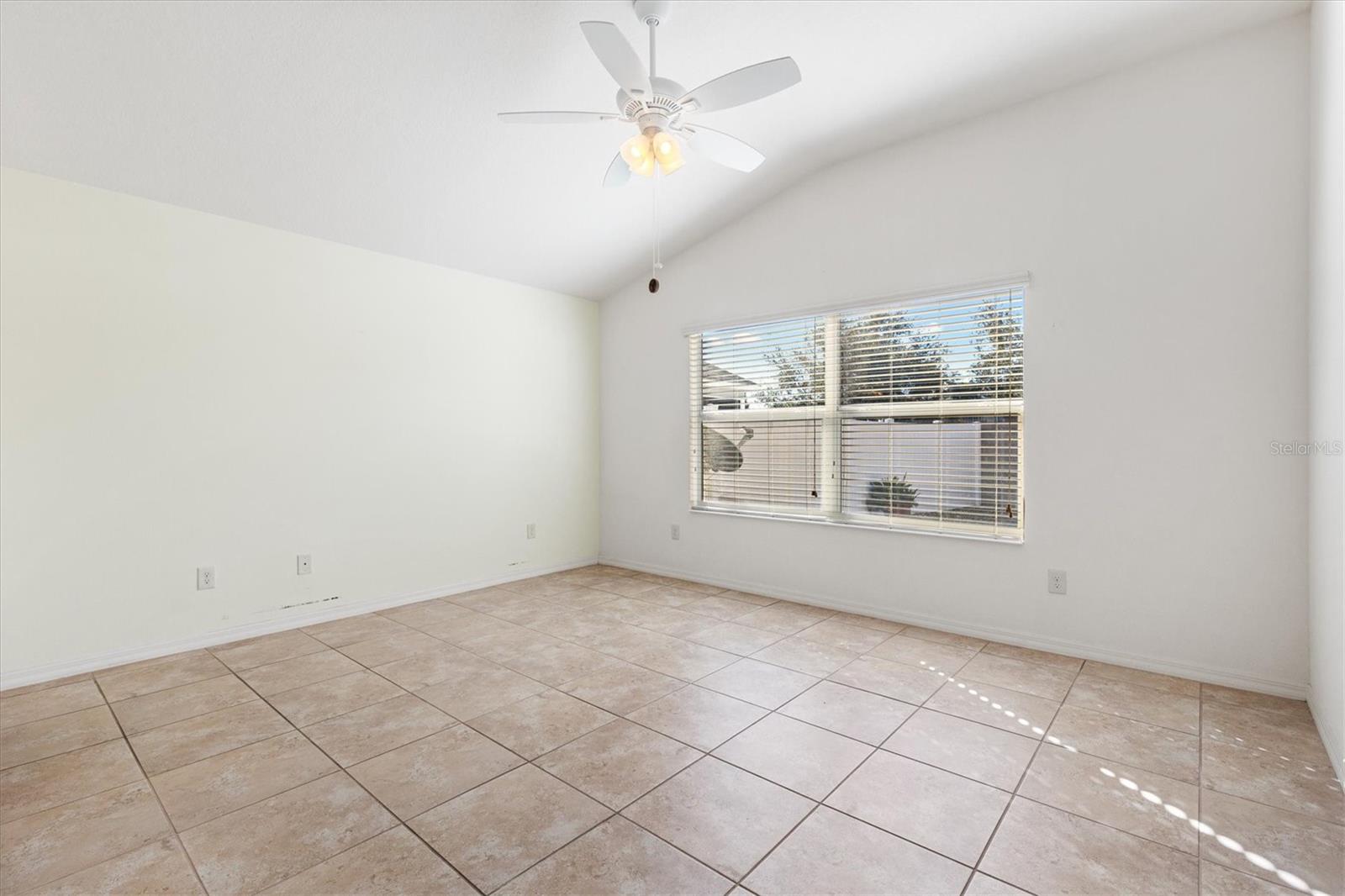 Image 24 of 39 For 2610 Lindewood Street