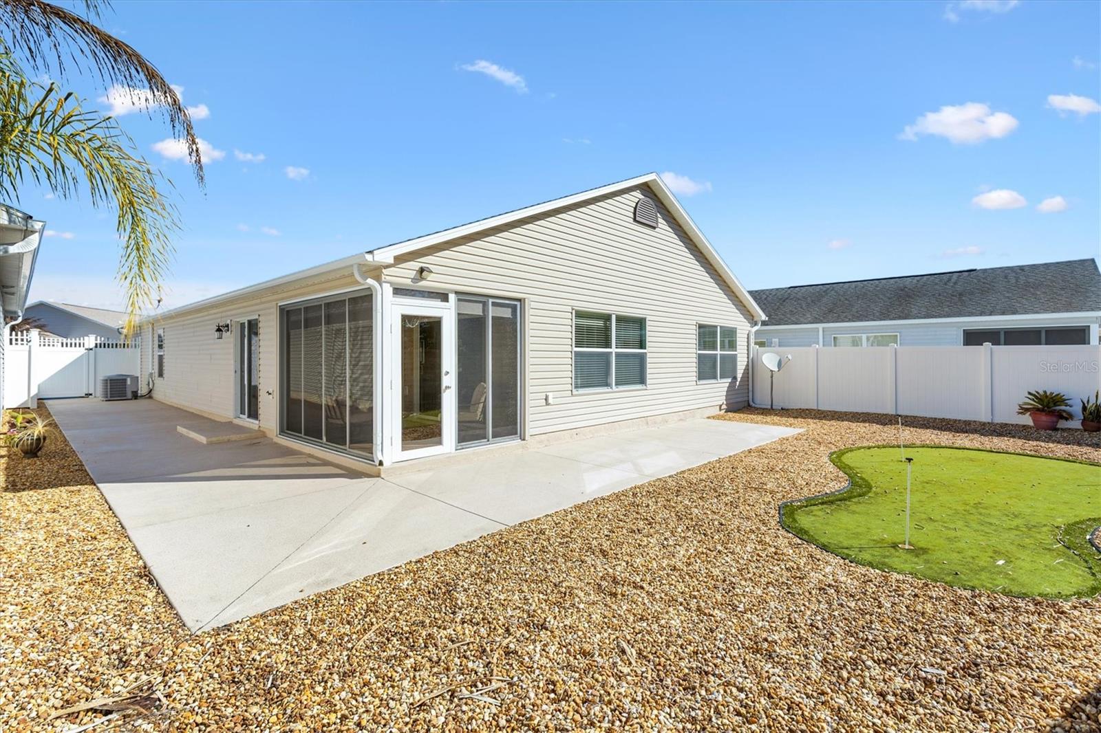 Image 37 of 39 For 2610 Lindewood Street