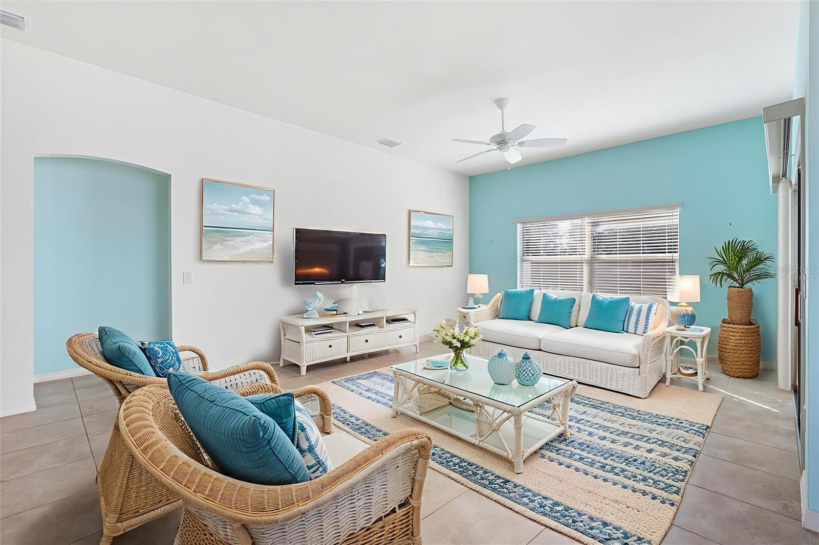 Image 9 of 39 For 2610 Lindewood Street