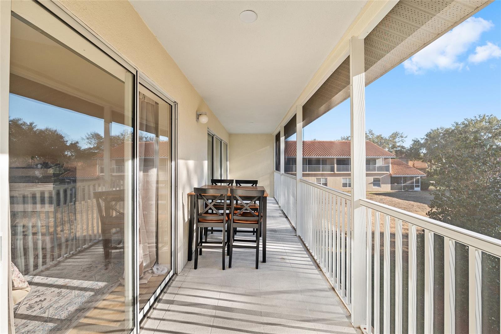 Image 29 of 42 For 5436 Admiral Way 2