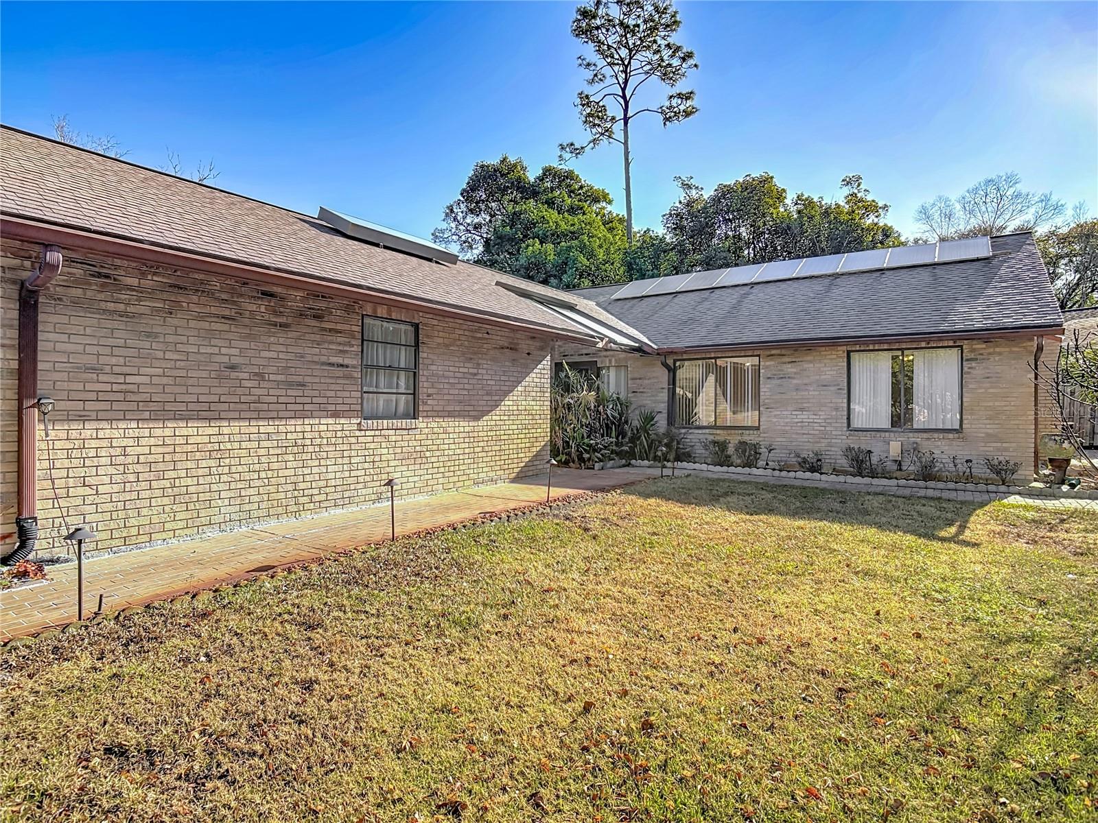 Image 2 of 45 For 65 Elmwood Trail