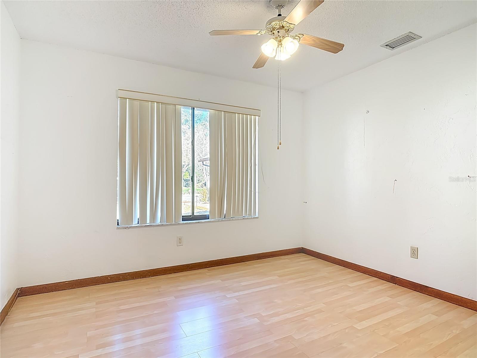 Image 25 of 45 For 65 Elmwood Trail