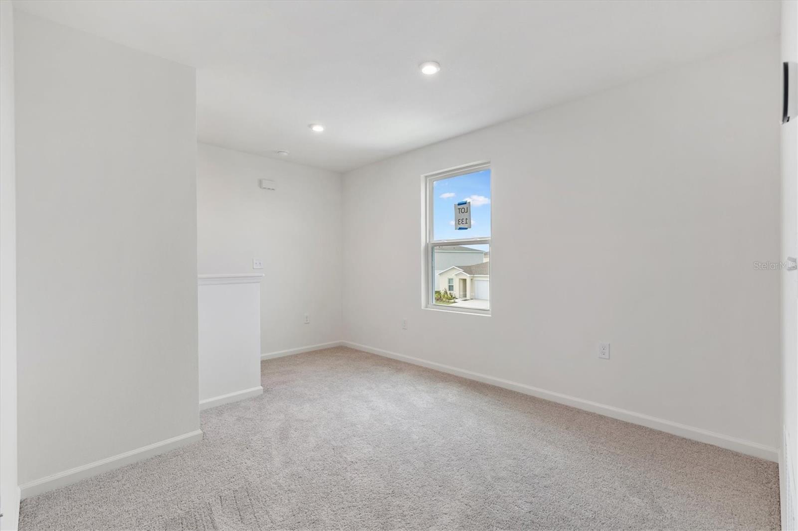 Image 14 of 27 For 1941 Iowa Drive