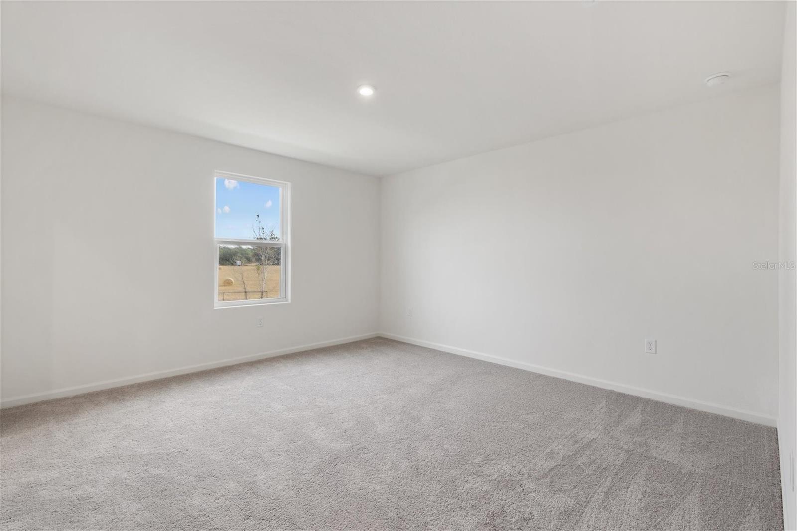 Image 15 of 27 For 1941 Iowa Drive