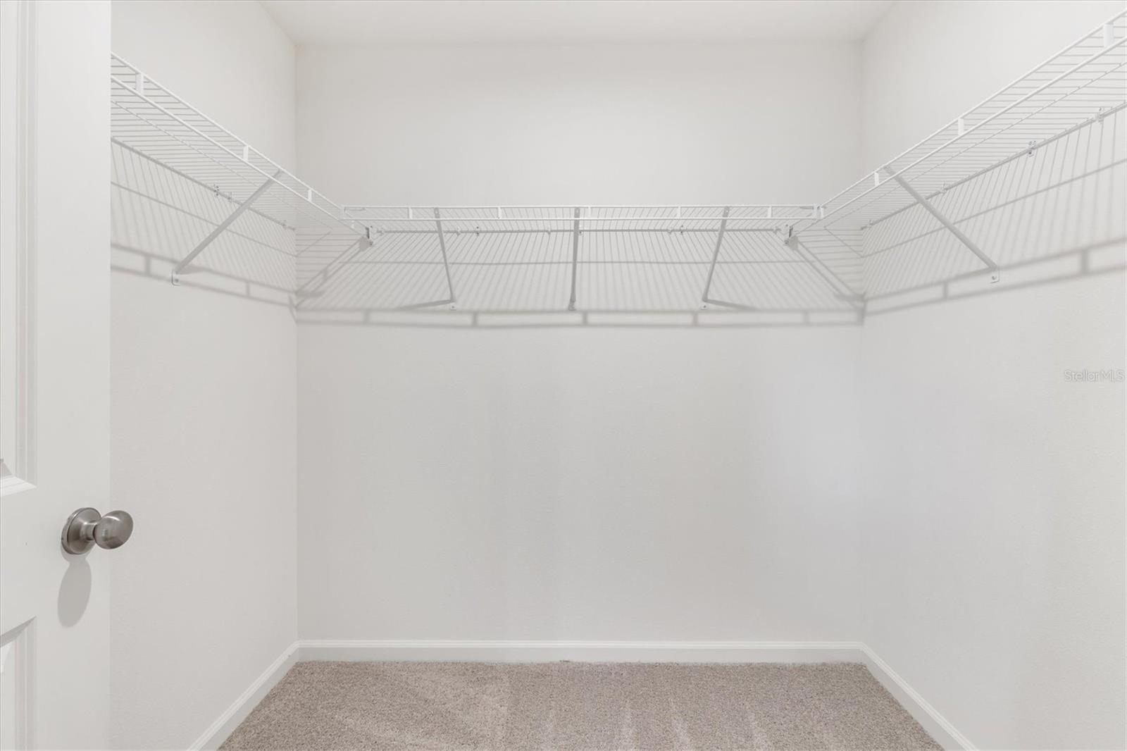 Image 18 of 27 For 1941 Iowa Drive