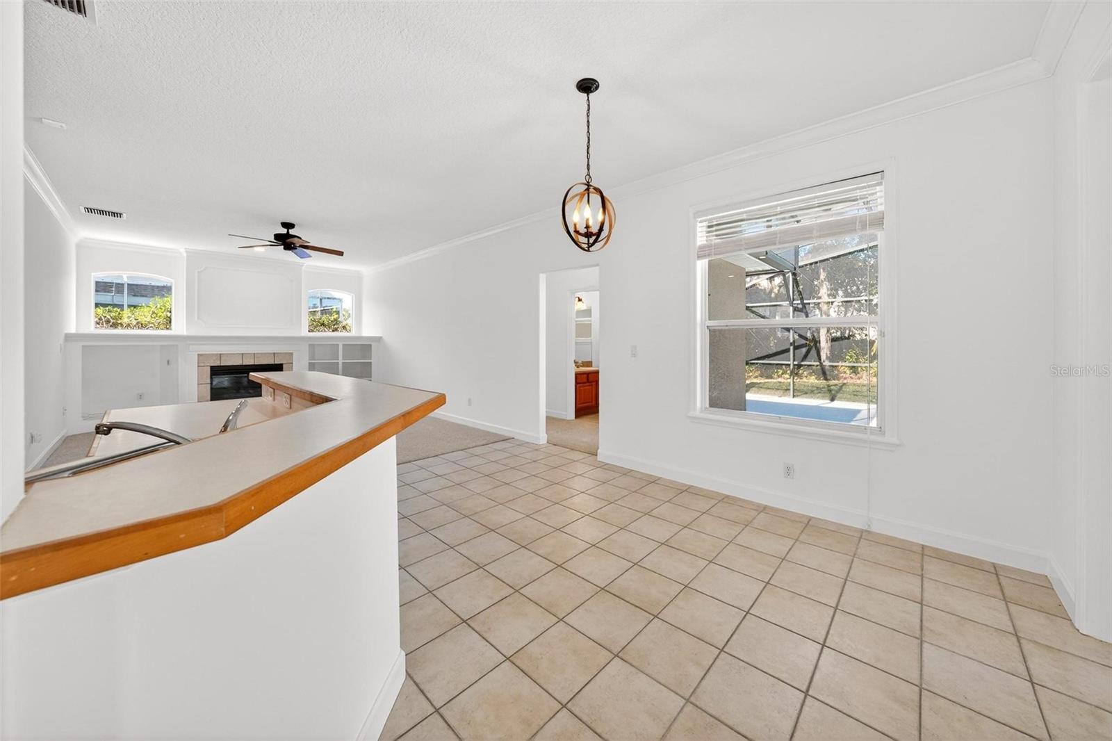 Image 21 of 97 For 19337 Spring Oak Drive