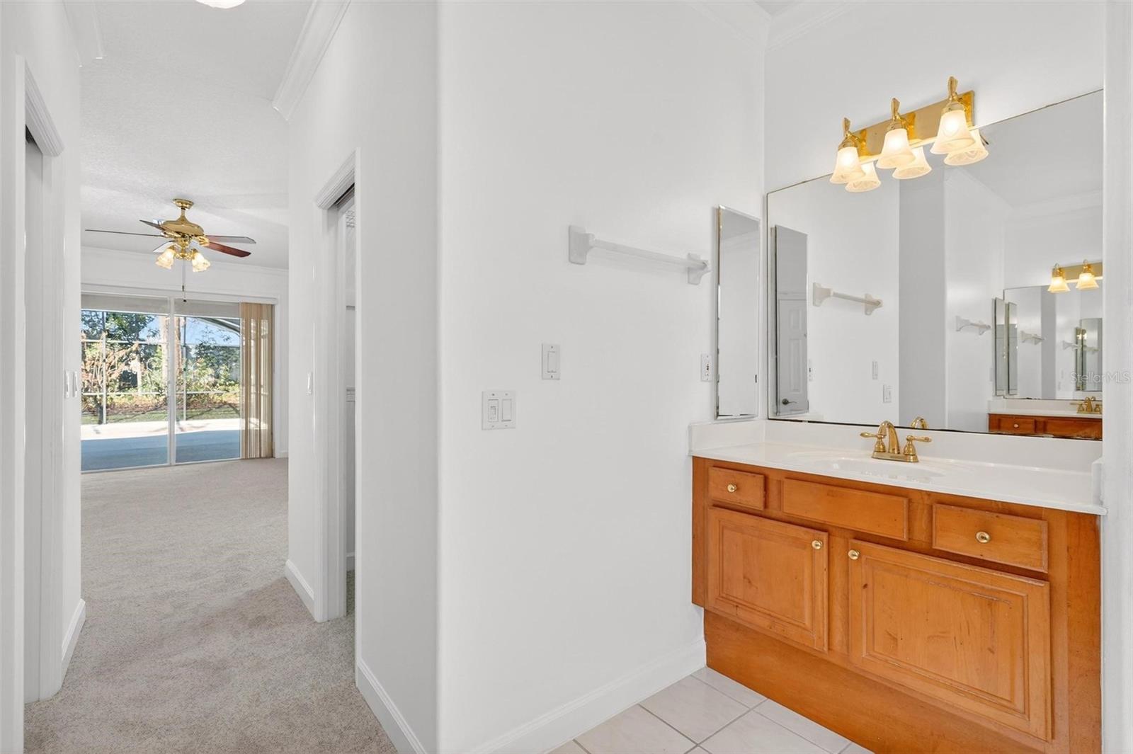 Image 42 of 97 For 19337 Spring Oak Drive