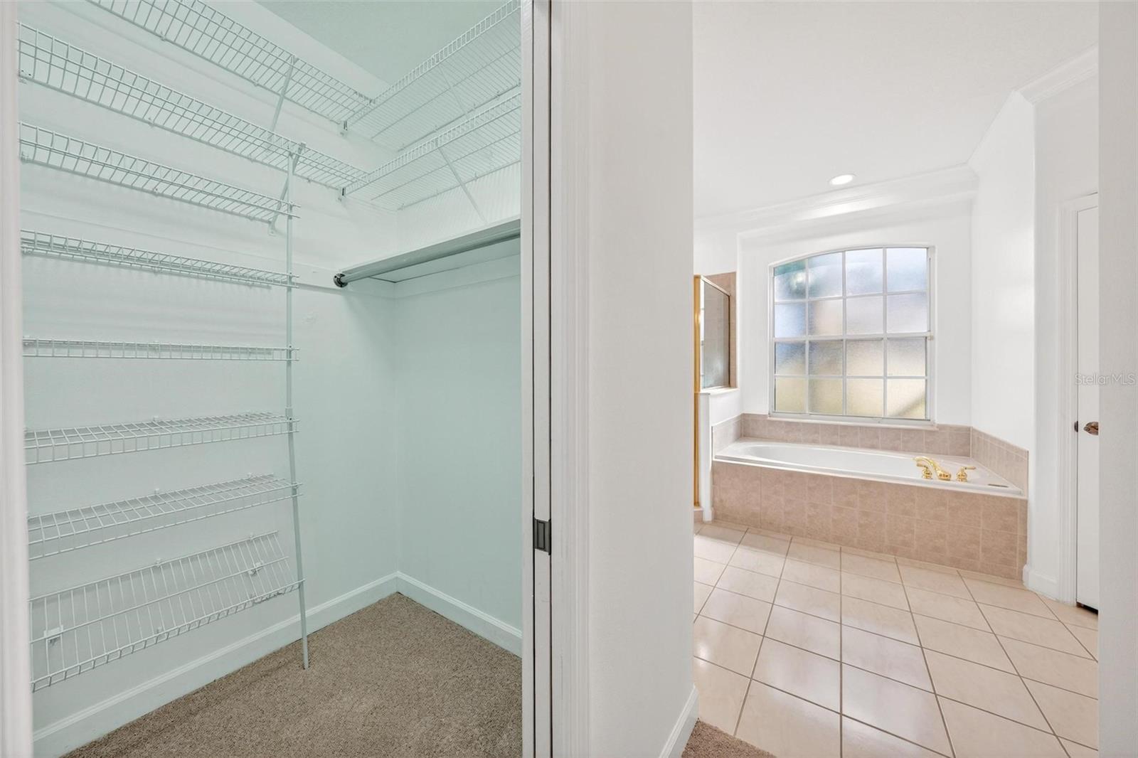 Image 48 of 97 For 19337 Spring Oak Drive