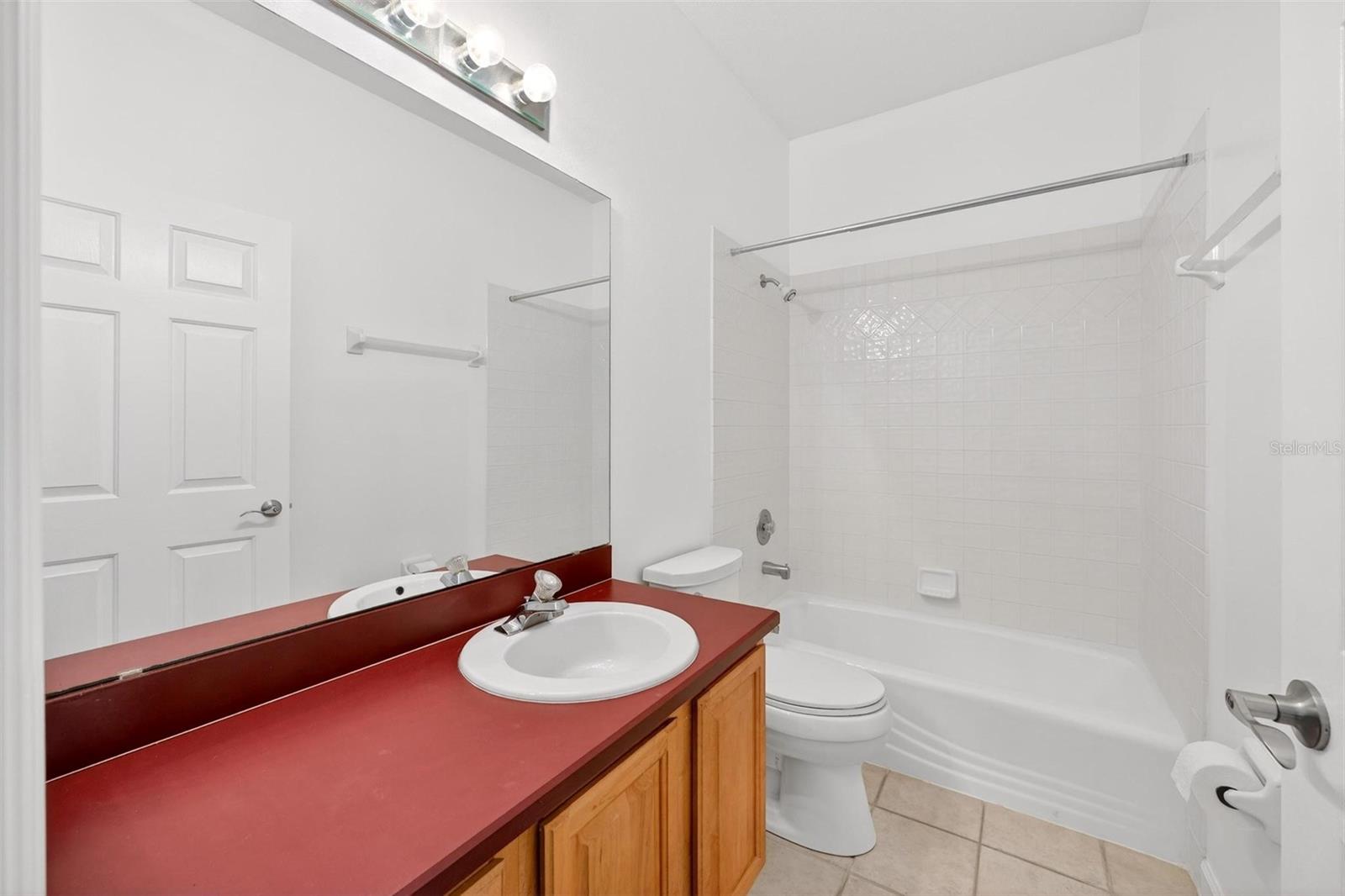 Image 51 of 97 For 19337 Spring Oak Drive