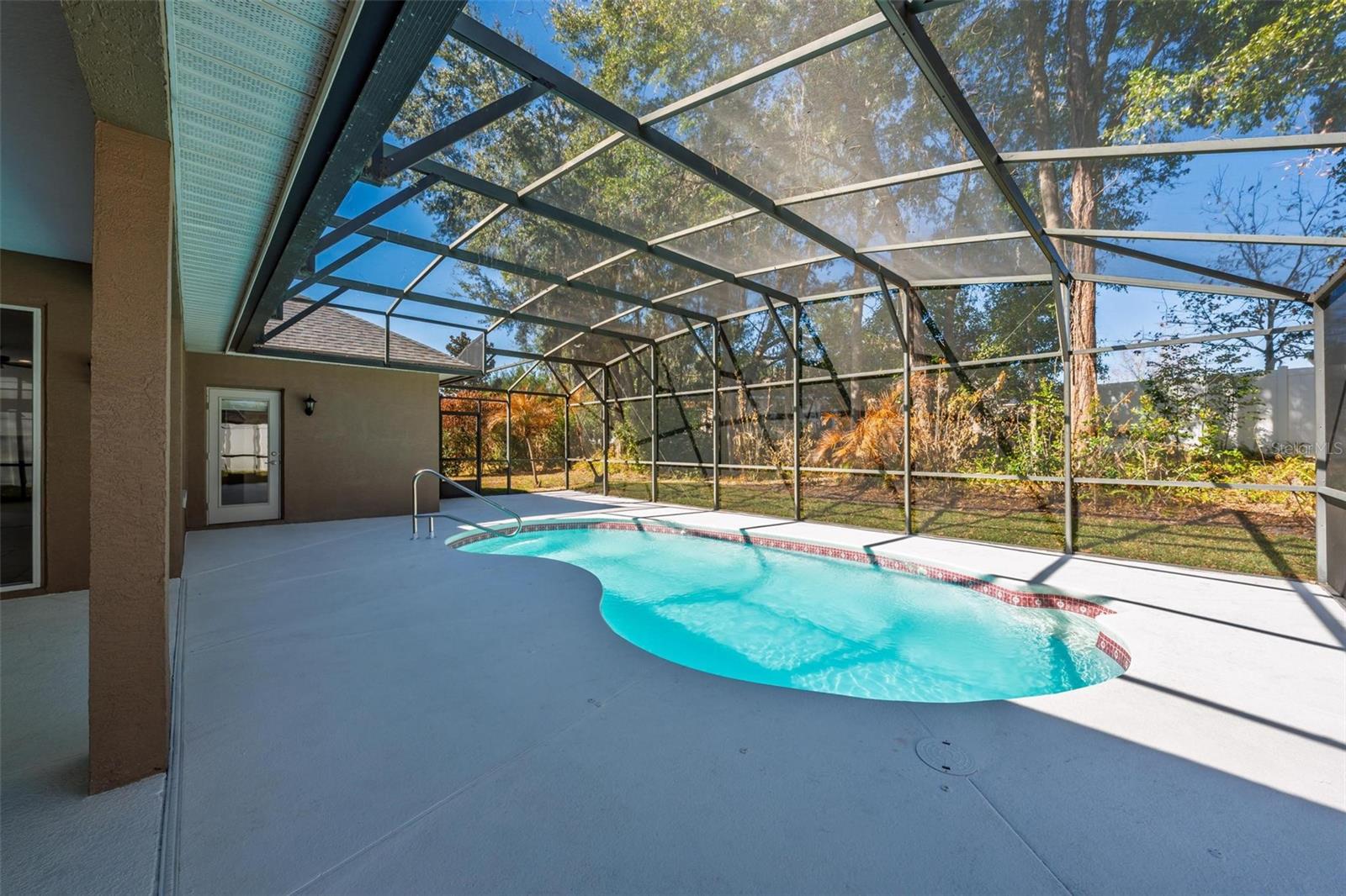 Image 75 of 97 For 19337 Spring Oak Drive