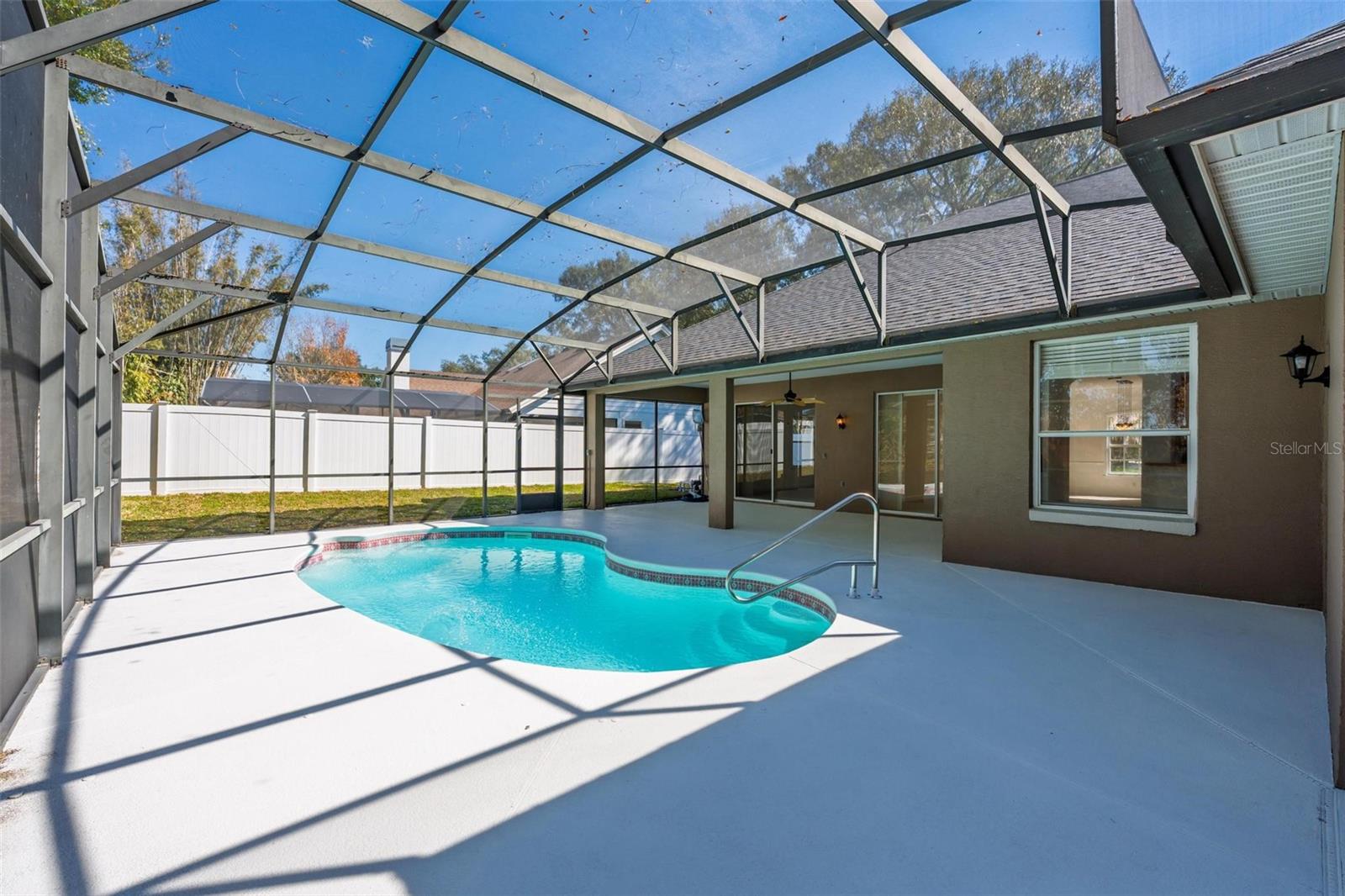 Image 78 of 97 For 19337 Spring Oak Drive