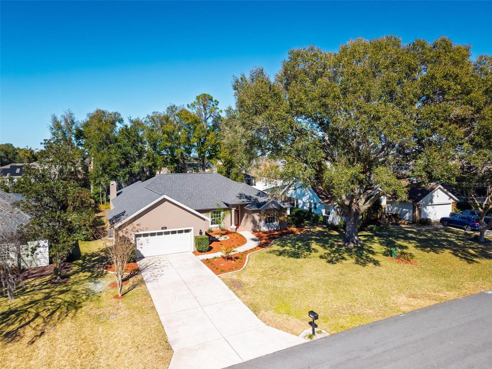 Image 90 of 97 For 19337 Spring Oak Drive