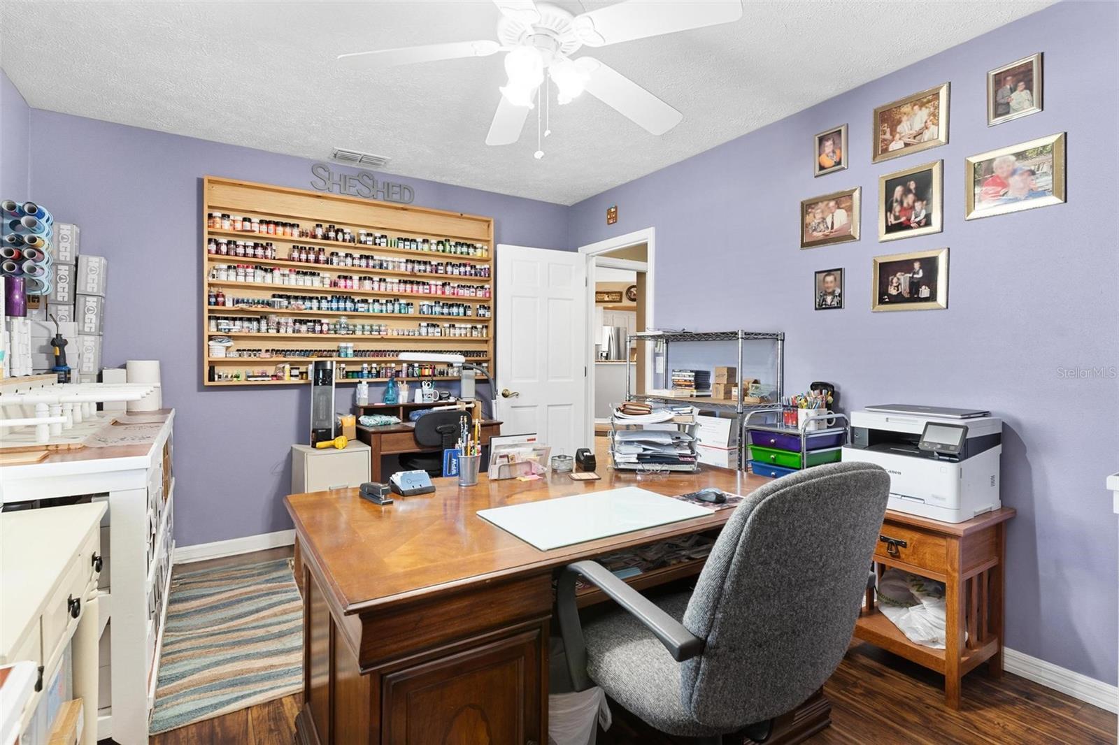 Listing photo id 30 for 450 55th Street