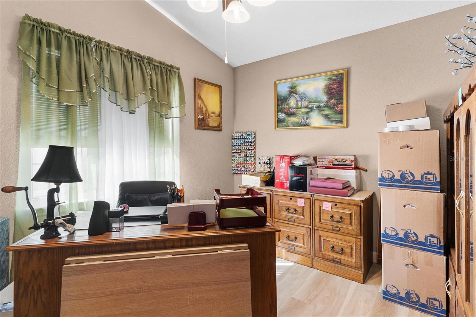 Listing photo id 55 for 450 55th Street