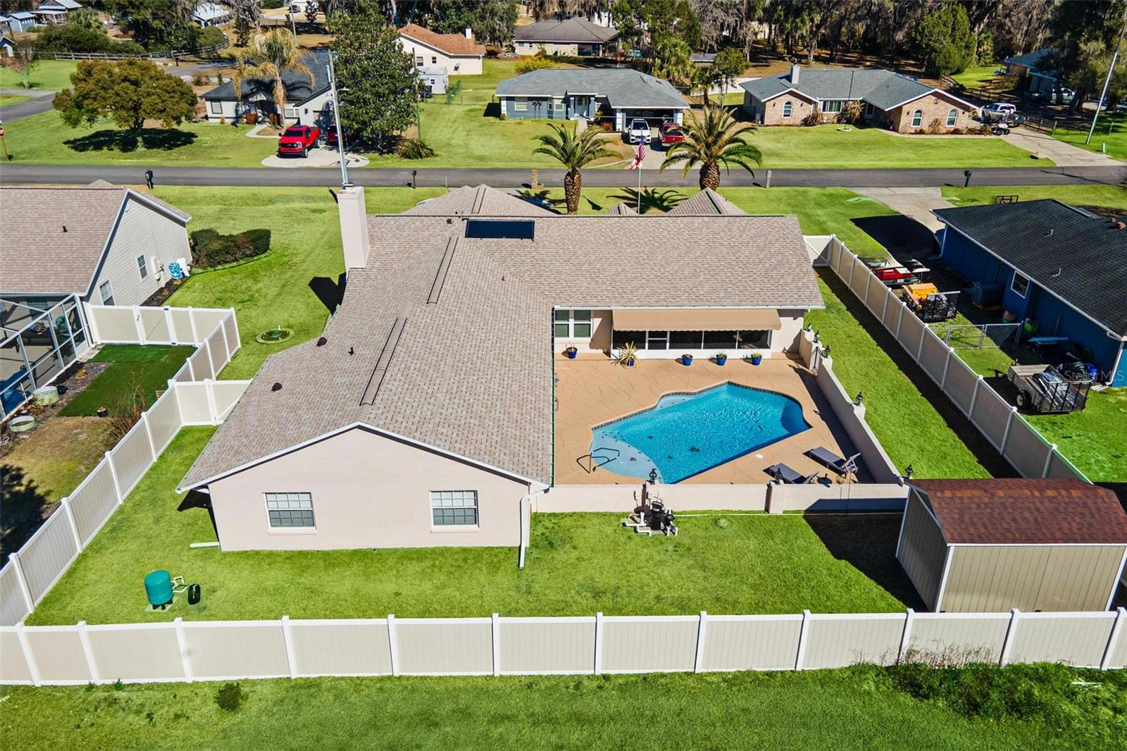 Listing photo id 63 for 450 55th Street