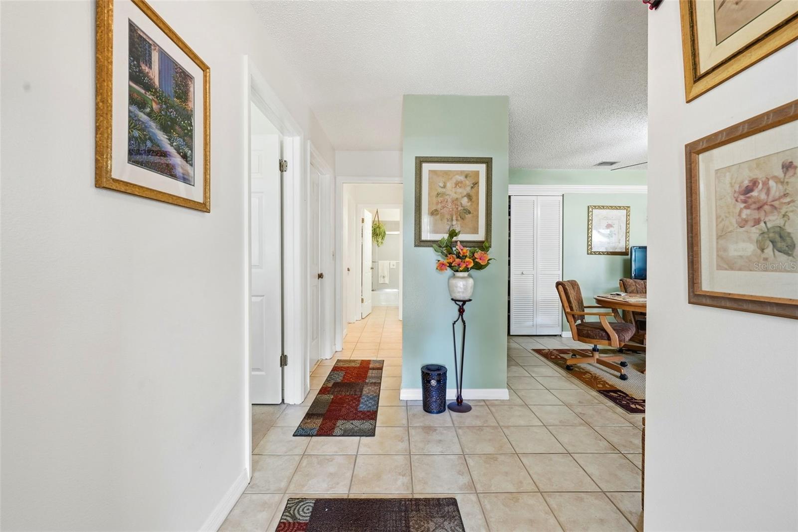 Image 11 of 28 For 58 Townhill Drive