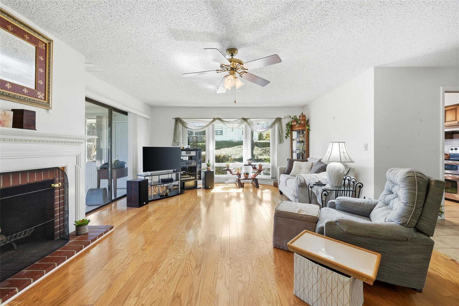 Image 17 of 28 For 58 Townhill Drive