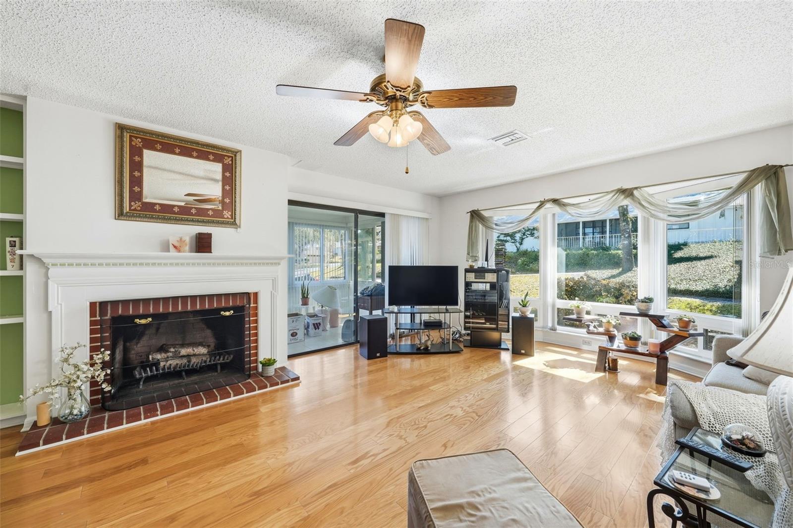 Image 20 of 28 For 58 Townhill Drive