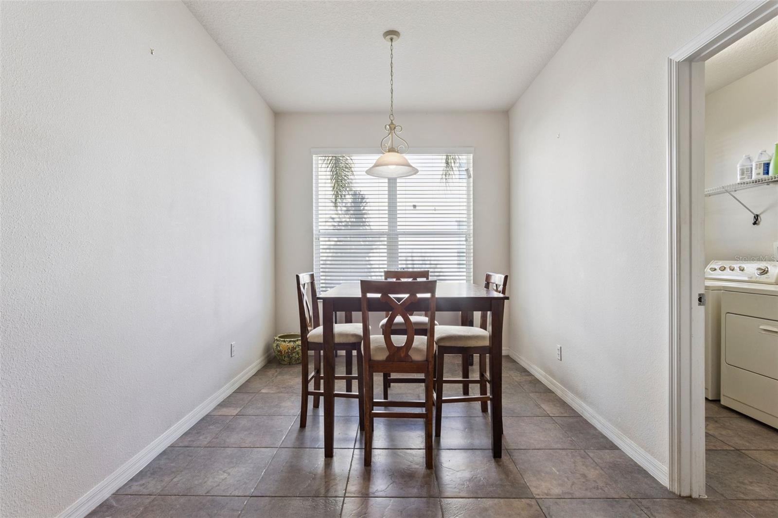 Image 11 of 66 For 30337 Gidran Terrace