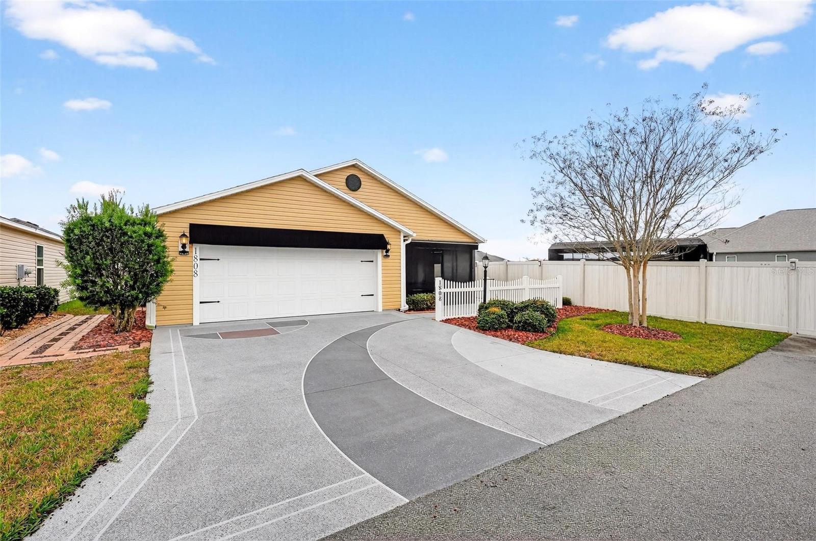 Image 2 of 60 For 1808 Shamp Street