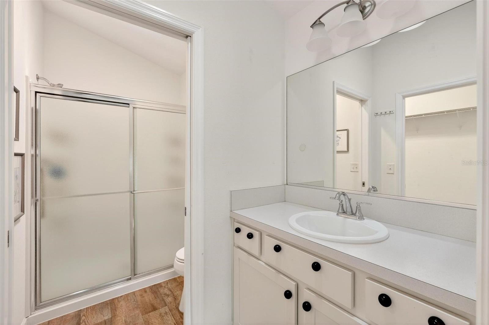 Image 32 of 60 For 1808 Shamp Street